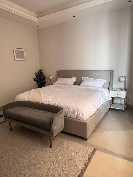 Saqeefa 9 - A01 - Self Entrance Apartment Riyadh
